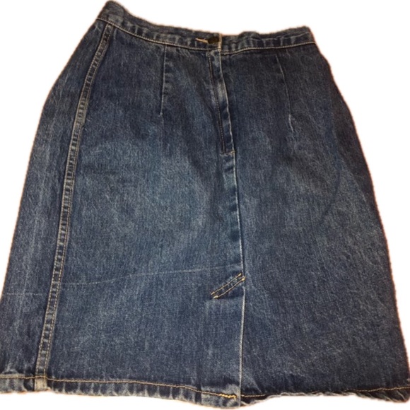 Guess? Jean Skirt - Picture 3 of 3